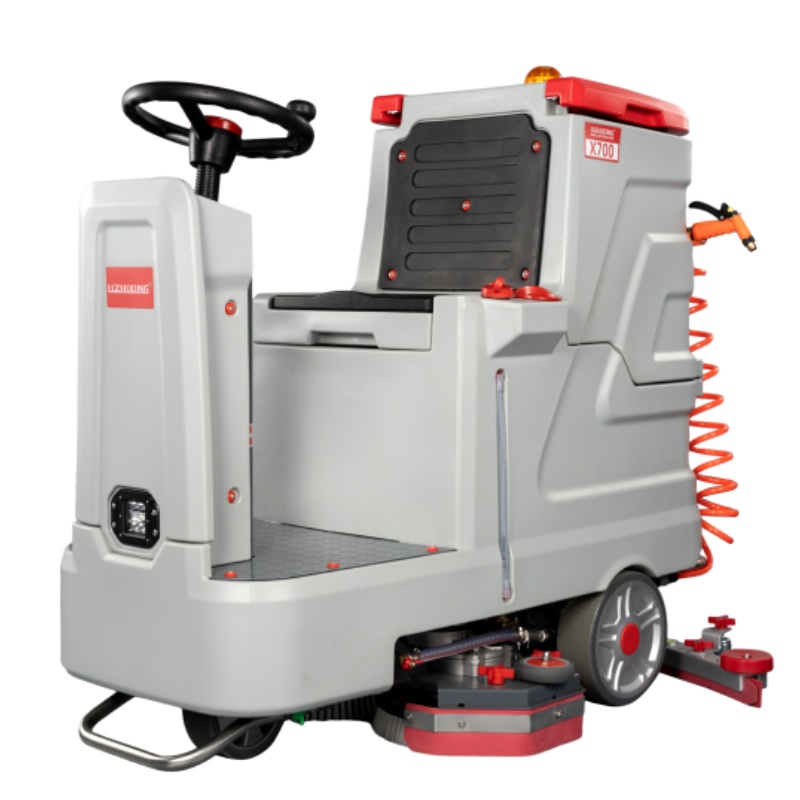 哈尔滨坦洁全自动驾驶式洗地机X700